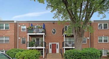 9451 FAIRFAX BLVD #102, FAIRFAX, Virginia 22031, 2 Bedrooms Bedrooms, ,1 BathroomBathrooms,Residential,For sale,9451 FAIRFAX BLVD #102,VAFC2006868 MLS # VAFC2006868