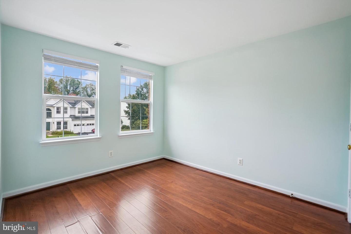9183 MATTHEW DR, MANASSAS PARK, Virginia 20111, 6 Bedrooms Bedrooms, ,4 BathroomsBathrooms,Residential,For sale,9183 MATTHEW DR,VAMP2003260 MLS # VAMP2003260