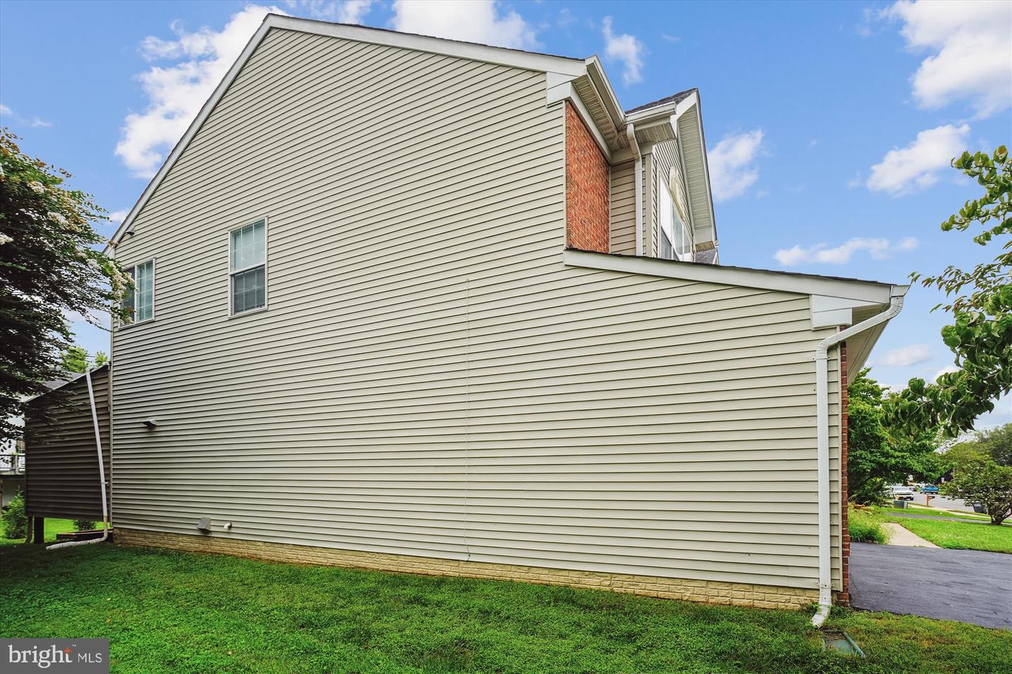 9183 MATTHEW DR, MANASSAS PARK, Virginia 20111, 6 Bedrooms Bedrooms, ,4 BathroomsBathrooms,Residential,For sale,9183 MATTHEW DR,VAMP2003260 MLS # VAMP2003260
