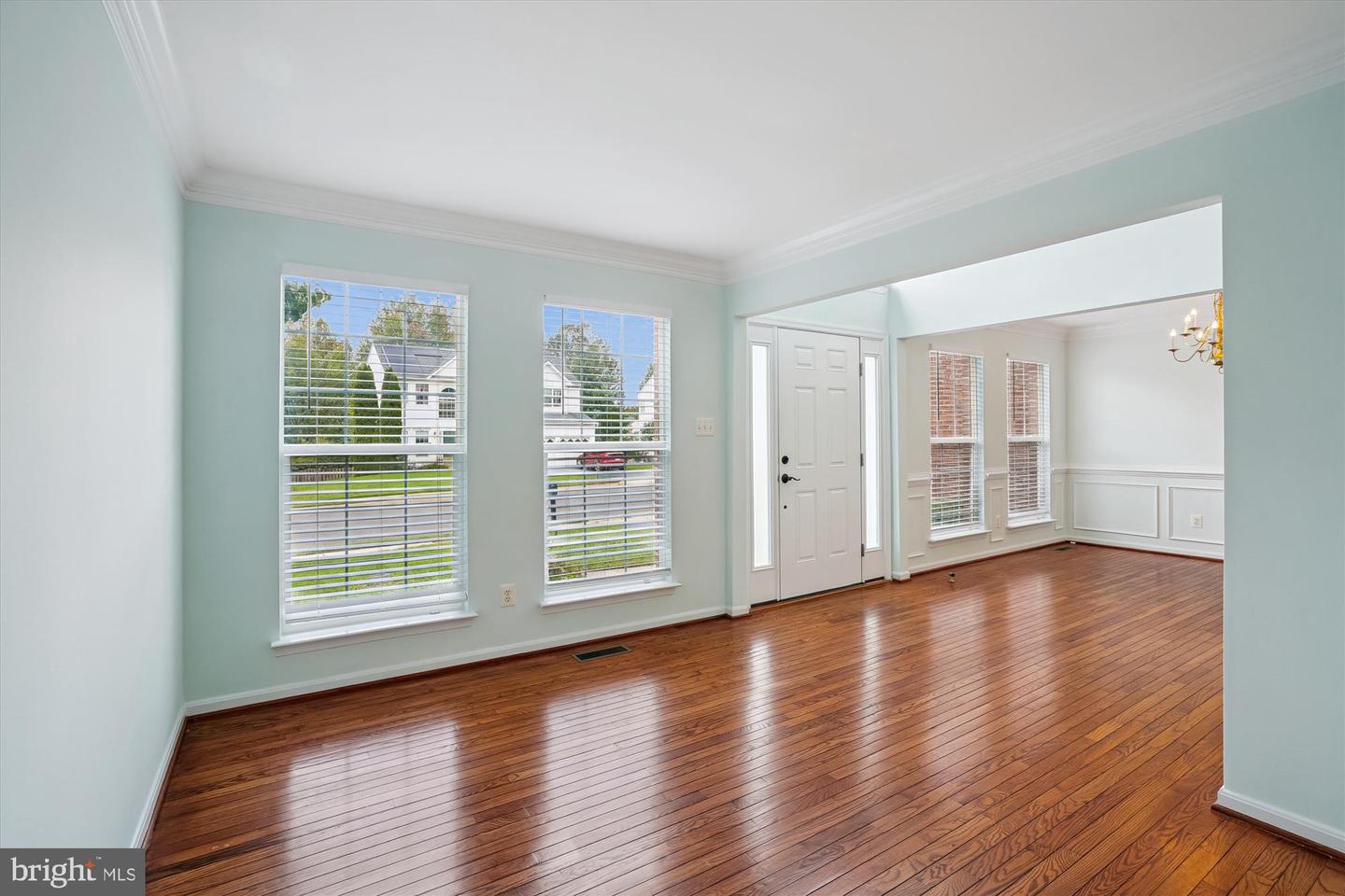 9183 MATTHEW DR, MANASSAS PARK, Virginia 20111, 6 Bedrooms Bedrooms, ,4 BathroomsBathrooms,Residential,For sale,9183 MATTHEW DR,VAMP2003260 MLS # VAMP2003260