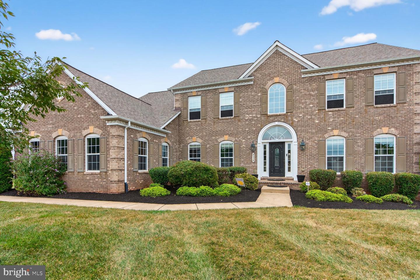 4534 SPRING RUN ROAD, WARRENTON, Virginia 20187, 4 Bedrooms Bedrooms, ,4 BathroomsBathrooms,Residential,For sale,4534 SPRING RUN ROAD,VAFQ2018032 MLS # VAFQ2018032