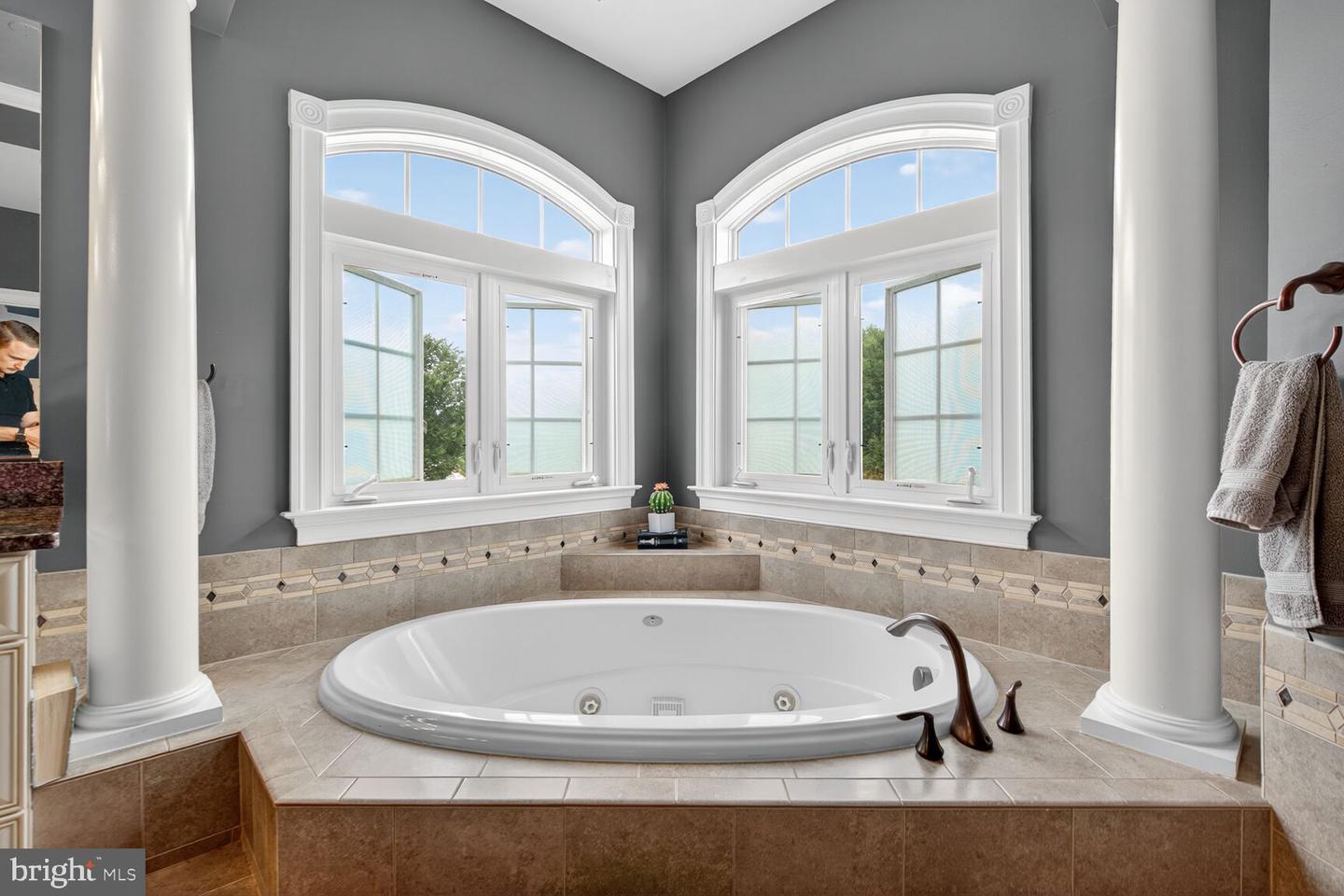4534 SPRING RUN ROAD, WARRENTON, Virginia 20187, 4 Bedrooms Bedrooms, ,4 BathroomsBathrooms,Residential,For sale,4534 SPRING RUN ROAD,VAFQ2018032 MLS # VAFQ2018032