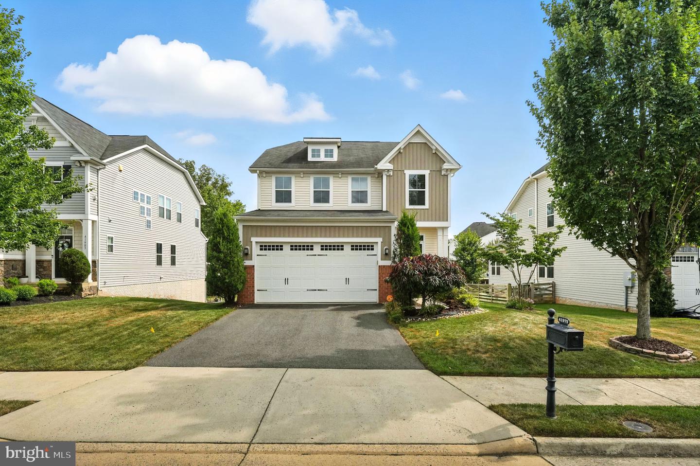 41979 CEDAR POINT PL, ALDIE, Virginia 20105, 4 Bedrooms Bedrooms, ,3 BathroomsBathrooms,Residential,For sale,41979 CEDAR POINT PL,VALO2105328 MLS # VALO2105328