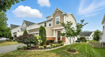 41979 CEDAR POINT PL, ALDIE, Virginia 20105, 4 Bedrooms Bedrooms, ,3 BathroomsBathrooms,Residential,For sale,41979 CEDAR POINT PL,VALO2105328 MLS # VALO2105328
