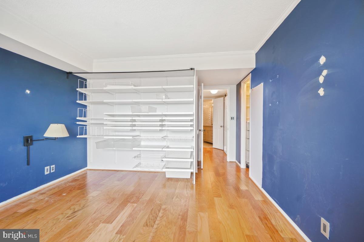 5901 MOUNT EAGLE DR #1117, ALEXANDRIA, Virginia 22303, 1 Bedroom Bedrooms, 6 Rooms Rooms,1 BathroomBathrooms,Residential,For sale,5901 MOUNT EAGLE DR #1117,VAFX2263224 MLS # VAFX2263224