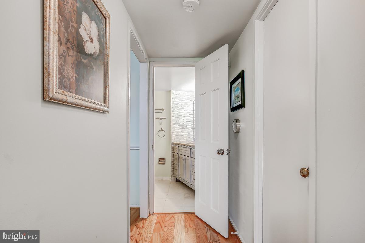 5901 MOUNT EAGLE DR #1117, ALEXANDRIA, Virginia 22303, 1 Bedroom Bedrooms, 6 Rooms Rooms,1 BathroomBathrooms,Residential,For sale,5901 MOUNT EAGLE DR #1117,VAFX2263224 MLS # VAFX2263224