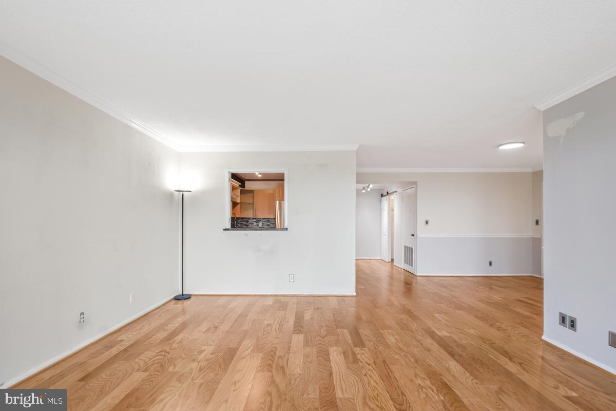 5901 MOUNT EAGLE DR #1117, ALEXANDRIA, Virginia 22303, 1 Bedroom Bedrooms, 6 Rooms Rooms,1 BathroomBathrooms,Residential,For sale,5901 MOUNT EAGLE DR #1117,VAFX2263224 MLS # VAFX2263224