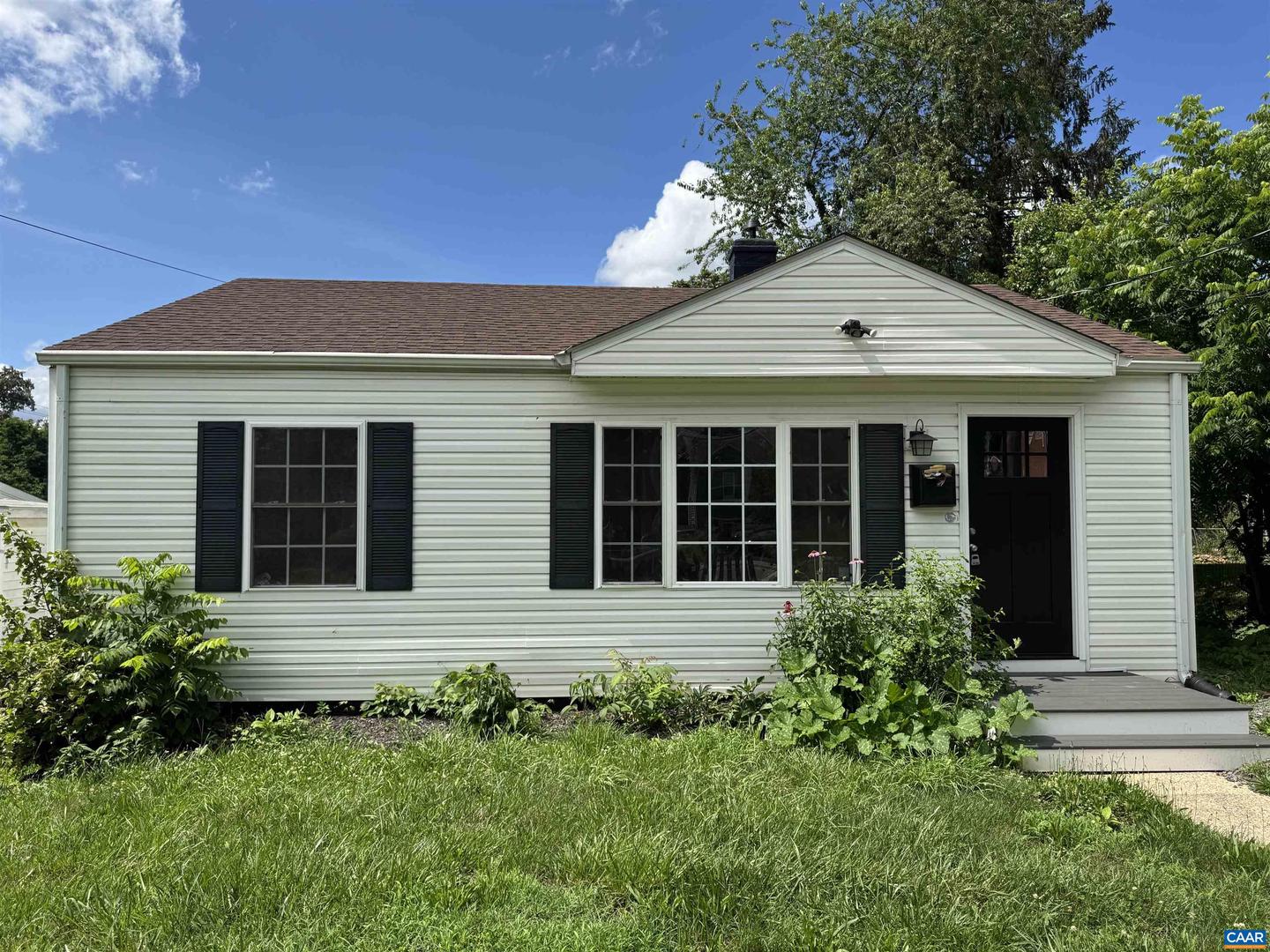 1015 CHERRY AVE, CHARLOTTESVILLE, Virginia 22903, 2 Bedrooms Bedrooms, ,1 BathroomBathrooms,Residential,For sale,1015 CHERRY AVE,668226 MLS # 668226