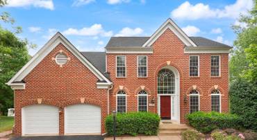 14592 BLAIR BROOK CT, HAYMARKET, Virginia 20169, 4 Bedrooms Bedrooms, ,3 BathroomsBathrooms,Residential,For sale,14592 BLAIR BROOK CT,VAPW2102638 MLS # VAPW2102638