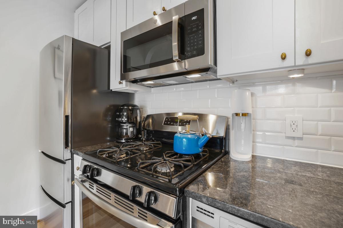 1514 NEWTON ST NW #302, WASHINGTON, District Of Columbia 20010, 1 Bedroom Bedrooms, ,1 BathroomBathrooms,Residential,For sale,1514 NEWTON ST NW #302,DCDC2216810 MLS # DCDC2216810