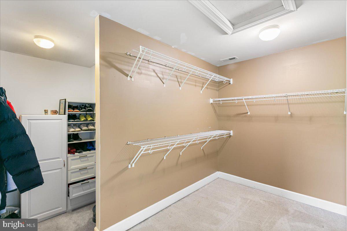 3629 STONEWALL MANOR DR, TRIANGLE, Virginia 22172, 5 Bedrooms Bedrooms, ,4 BathroomsBathrooms,Residential,For sale,3629 STONEWALL MANOR DR,VAPW2102642 MLS # VAPW2102642