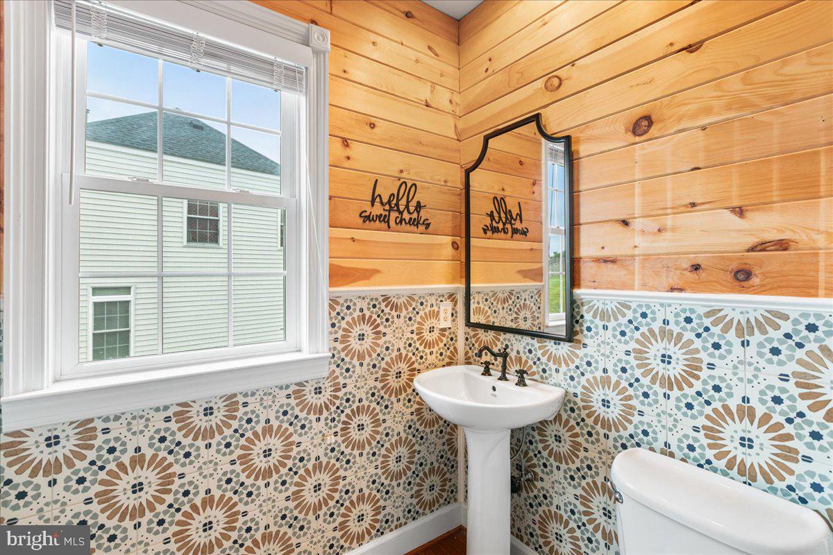 3629 STONEWALL MANOR DR, TRIANGLE, Virginia 22172, 5 Bedrooms Bedrooms, ,4 BathroomsBathrooms,Residential,For sale,3629 STONEWALL MANOR DR,VAPW2102642 MLS # VAPW2102642