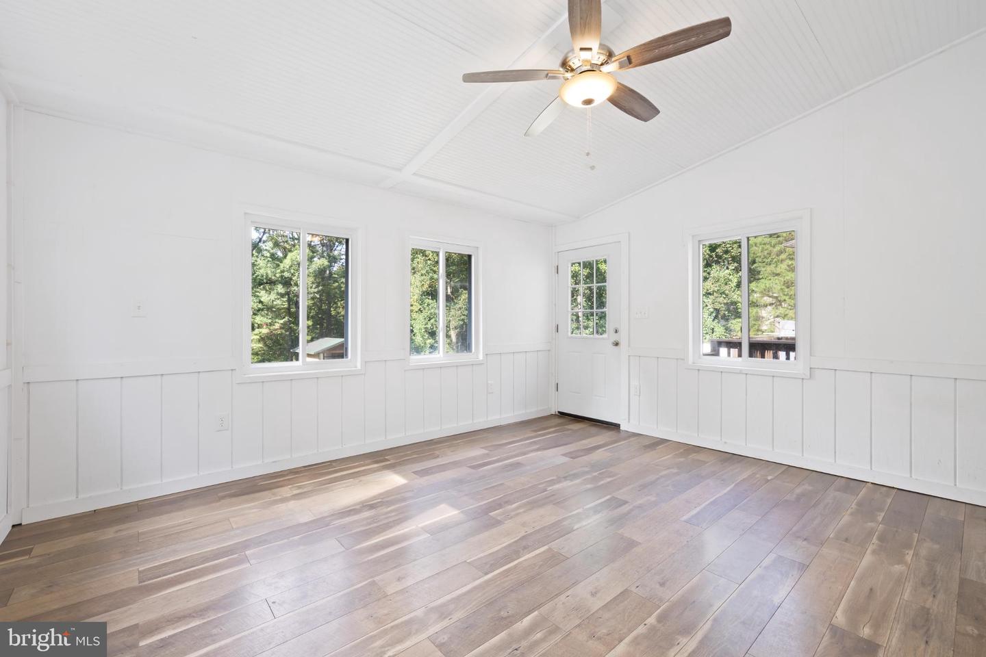 7406 STUART CIR, WARRENTON, Virginia 20187, 4 Bedrooms Bedrooms, 7 Rooms Rooms,2 BathroomsBathrooms,Residential,For sale,7406 STUART CIR,VAFQ2018054 MLS # VAFQ2018054