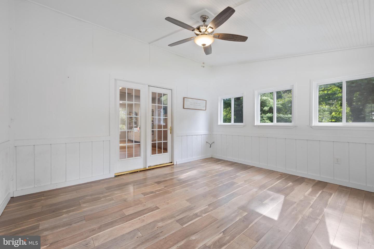 7406 STUART CIR, WARRENTON, Virginia 20187, 4 Bedrooms Bedrooms, 7 Rooms Rooms,2 BathroomsBathrooms,Residential,For sale,7406 STUART CIR,VAFQ2018054 MLS # VAFQ2018054