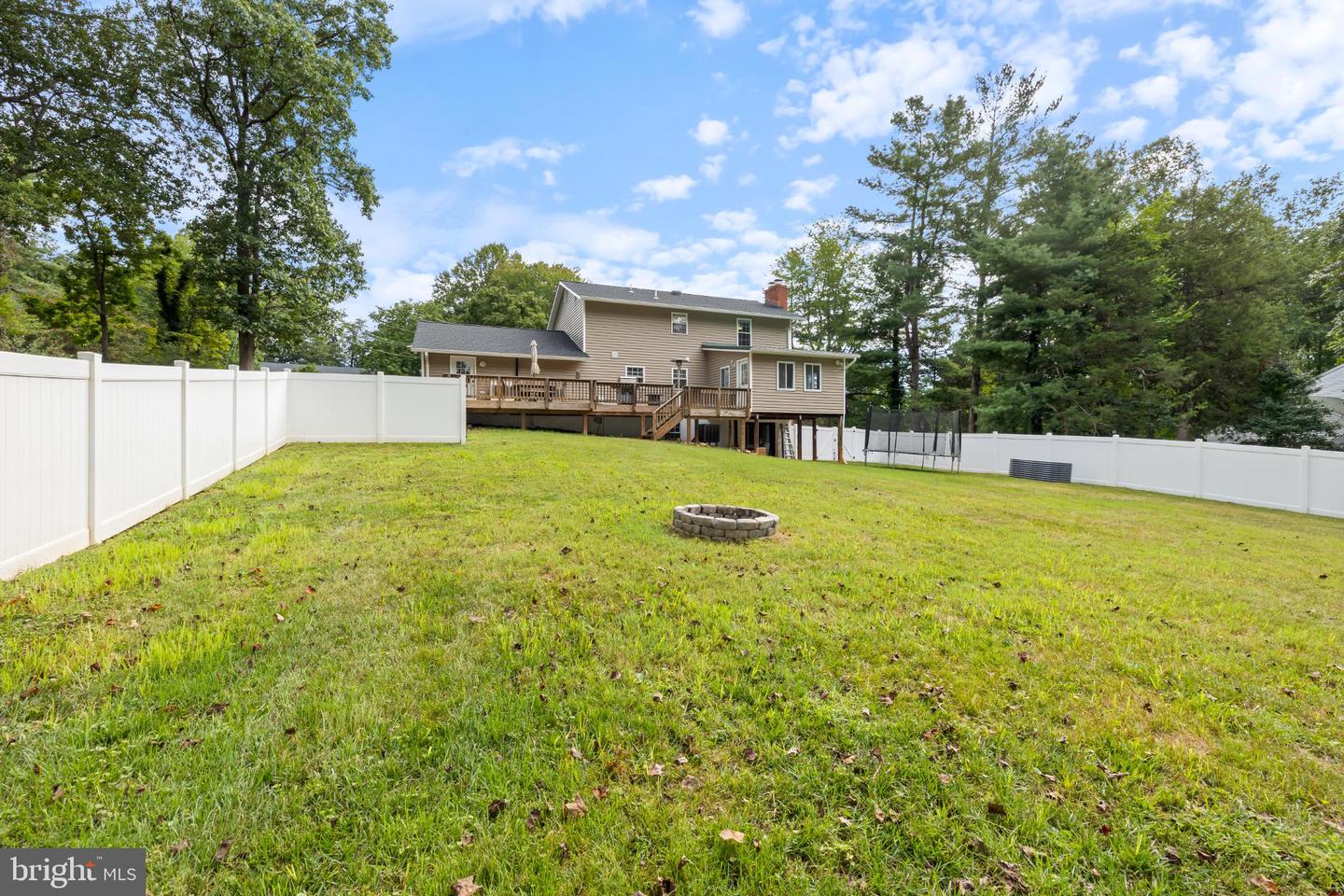 7406 STUART CIR, WARRENTON, Virginia 20187, 4 Bedrooms Bedrooms, 7 Rooms Rooms,2 BathroomsBathrooms,Residential,For sale,7406 STUART CIR,VAFQ2018054 MLS # VAFQ2018054