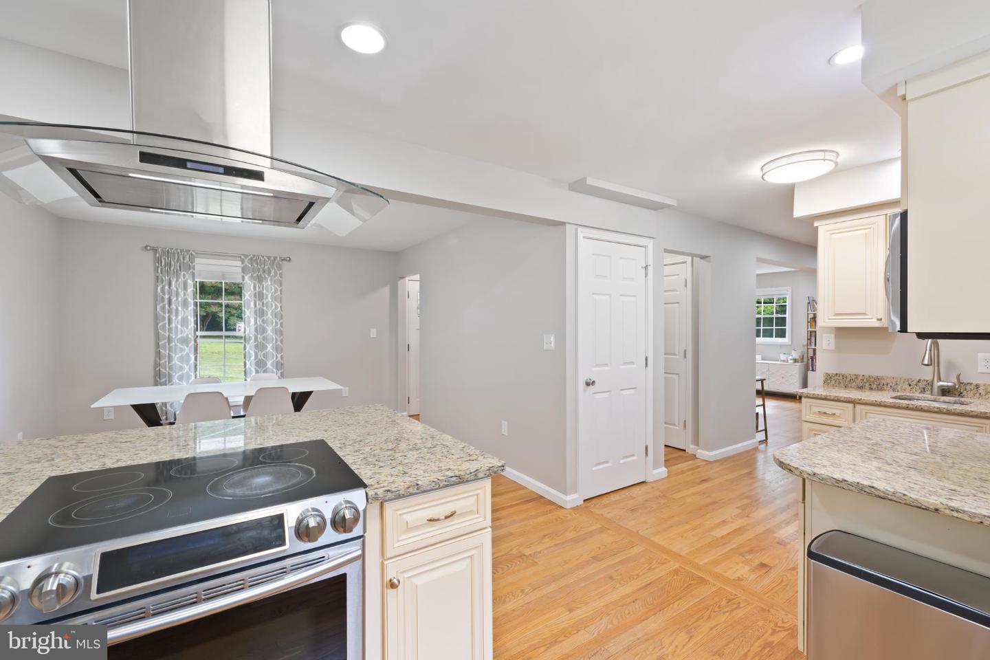 7406 STUART CIR, WARRENTON, Virginia 20187, 4 Bedrooms Bedrooms, 7 Rooms Rooms,2 BathroomsBathrooms,Residential,For sale,7406 STUART CIR,VAFQ2018054 MLS # VAFQ2018054