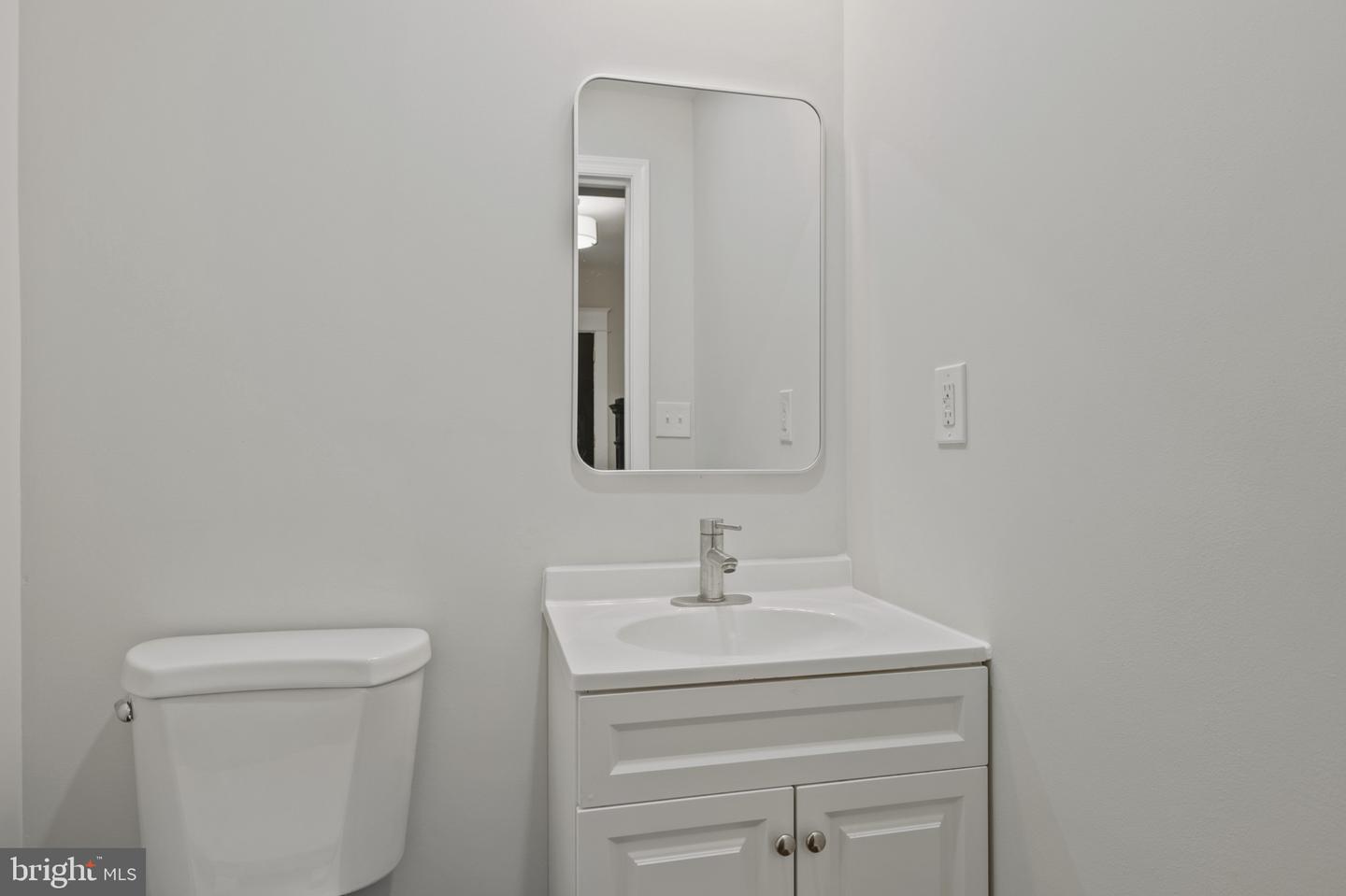 3551 HERTFORD PL NW, WASHINGTON, District Of Columbia 20010, 4 Bedrooms Bedrooms, ,2 BathroomsBathrooms,Residential,For sale,3551 HERTFORD PL NW,DCDC2216834 MLS # DCDC2216834