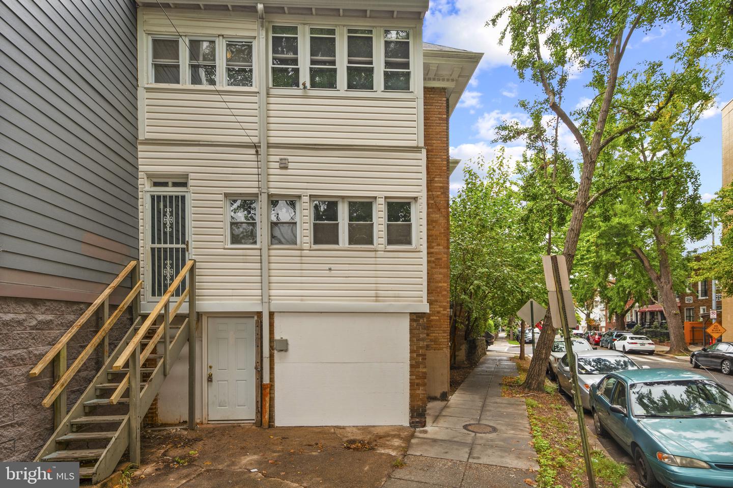 3551 HERTFORD PL NW, WASHINGTON, District Of Columbia 20010, 4 Bedrooms Bedrooms, ,2 BathroomsBathrooms,Residential,For sale,3551 HERTFORD PL NW,DCDC2216834 MLS # DCDC2216834