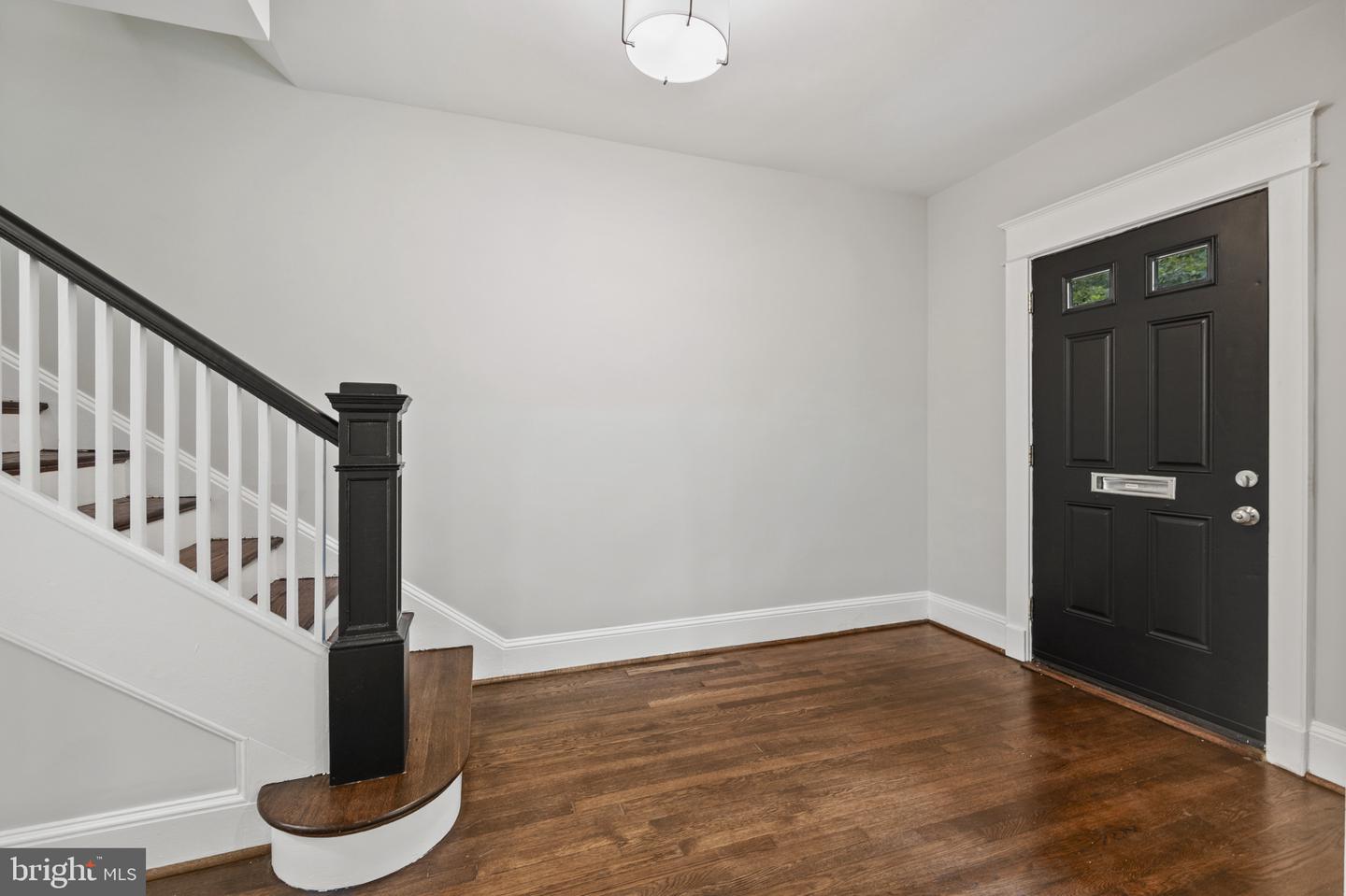 3551 HERTFORD PL NW, WASHINGTON, District Of Columbia 20010, 4 Bedrooms Bedrooms, ,2 BathroomsBathrooms,Residential,For sale,3551 HERTFORD PL NW,DCDC2216834 MLS # DCDC2216834