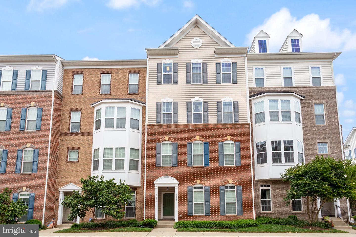 22358 CONCORD STATION TER, ASHBURN, Virginia 20148, 3 Bedrooms Bedrooms, ,2 BathroomsBathrooms,Residential,For sale,22358 CONCORD STATION TER,VALO2105362 MLS # VALO2105362