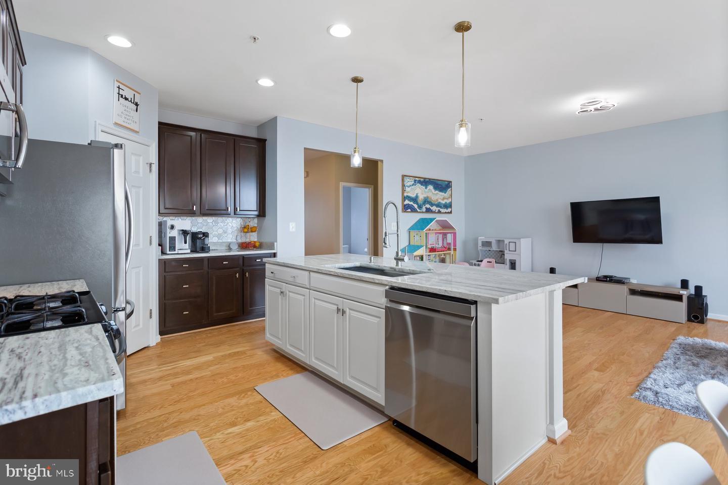 22358 CONCORD STATION TER, ASHBURN, Virginia 20148, 3 Bedrooms Bedrooms, ,2 BathroomsBathrooms,Residential,For sale,22358 CONCORD STATION TER,VALO2105362 MLS # VALO2105362
