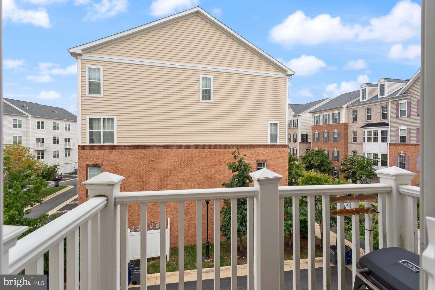 22358 CONCORD STATION TER, ASHBURN, Virginia 20148, 3 Bedrooms Bedrooms, ,2 BathroomsBathrooms,Residential,For sale,22358 CONCORD STATION TER,VALO2105362 MLS # VALO2105362