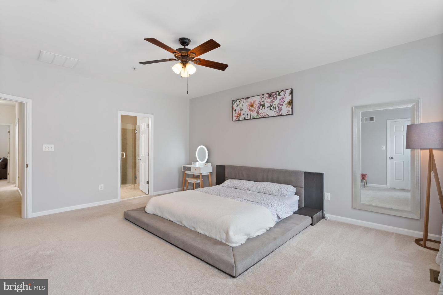 22358 CONCORD STATION TER, ASHBURN, Virginia 20148, 3 Bedrooms Bedrooms, ,2 BathroomsBathrooms,Residential,For sale,22358 CONCORD STATION TER,VALO2105362 MLS # VALO2105362