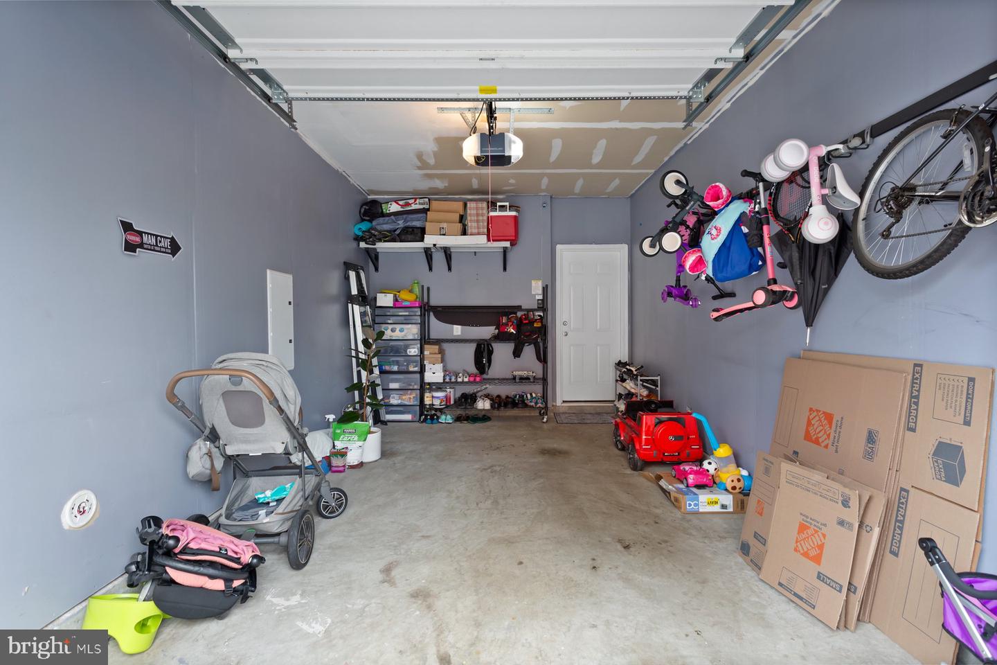 22358 CONCORD STATION TER, ASHBURN, Virginia 20148, 3 Bedrooms Bedrooms, ,2 BathroomsBathrooms,Residential,For sale,22358 CONCORD STATION TER,VALO2105362 MLS # VALO2105362