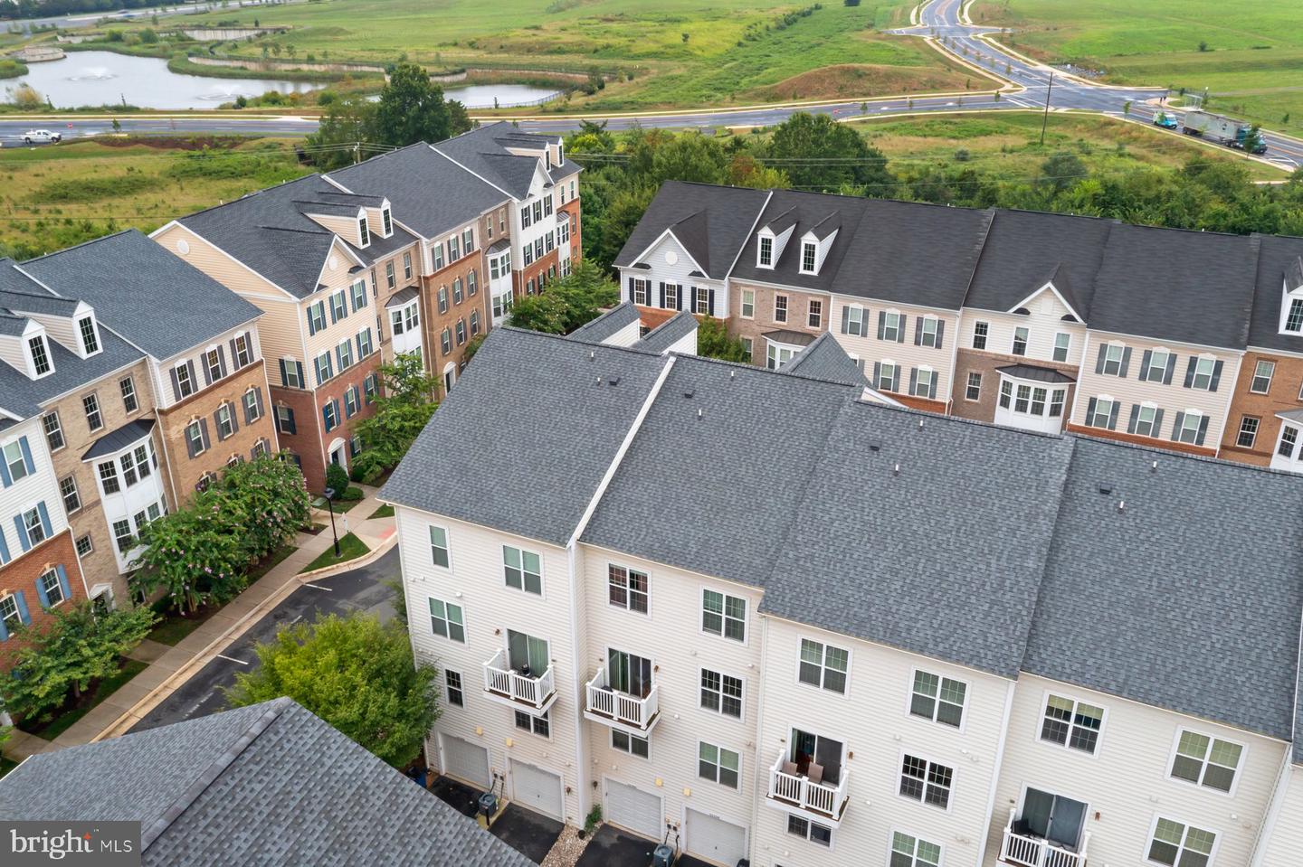 22358 CONCORD STATION TER, ASHBURN, Virginia 20148, 3 Bedrooms Bedrooms, ,2 BathroomsBathrooms,Residential,For sale,22358 CONCORD STATION TER,VALO2105362 MLS # VALO2105362