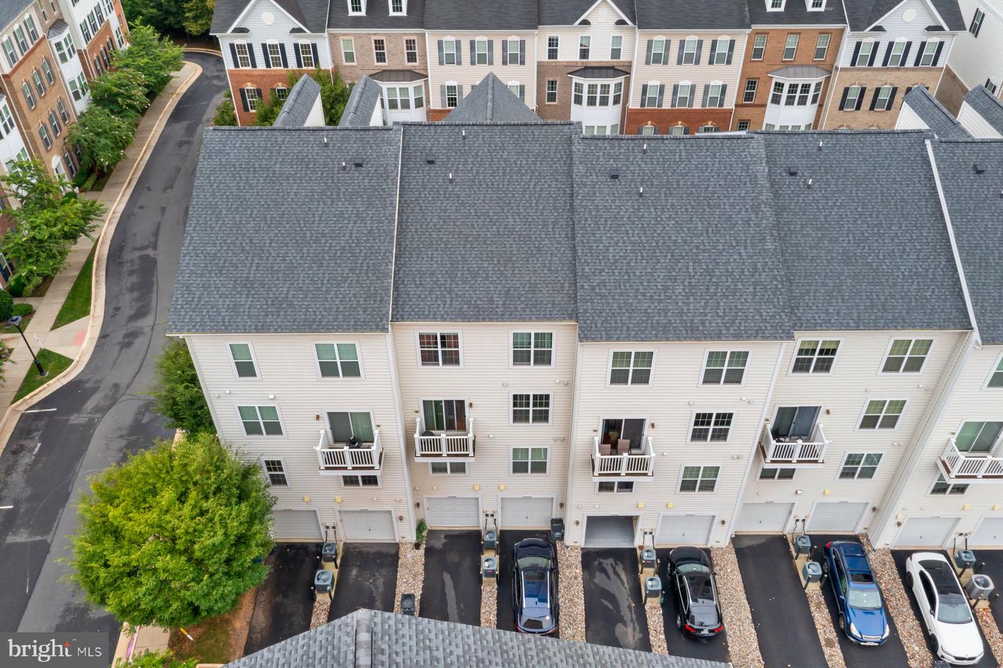 22358 CONCORD STATION TER, ASHBURN, Virginia 20148, 3 Bedrooms Bedrooms, ,2 BathroomsBathrooms,Residential,For sale,22358 CONCORD STATION TER,VALO2105362 MLS # VALO2105362