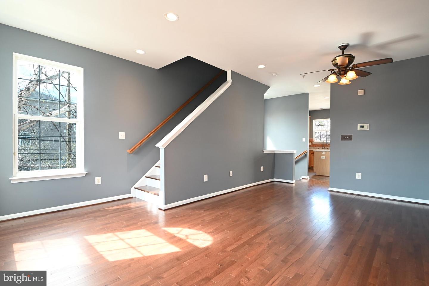 4289 S CAPITOL ST SW, WASHINGTON, District Of Columbia 20032, 3 Bedrooms Bedrooms, 5 Rooms Rooms,3 BathroomsBathrooms,Residential,For sale,4289 S CAPITOL ST SW,DCDC2216840 MLS # DCDC2216840