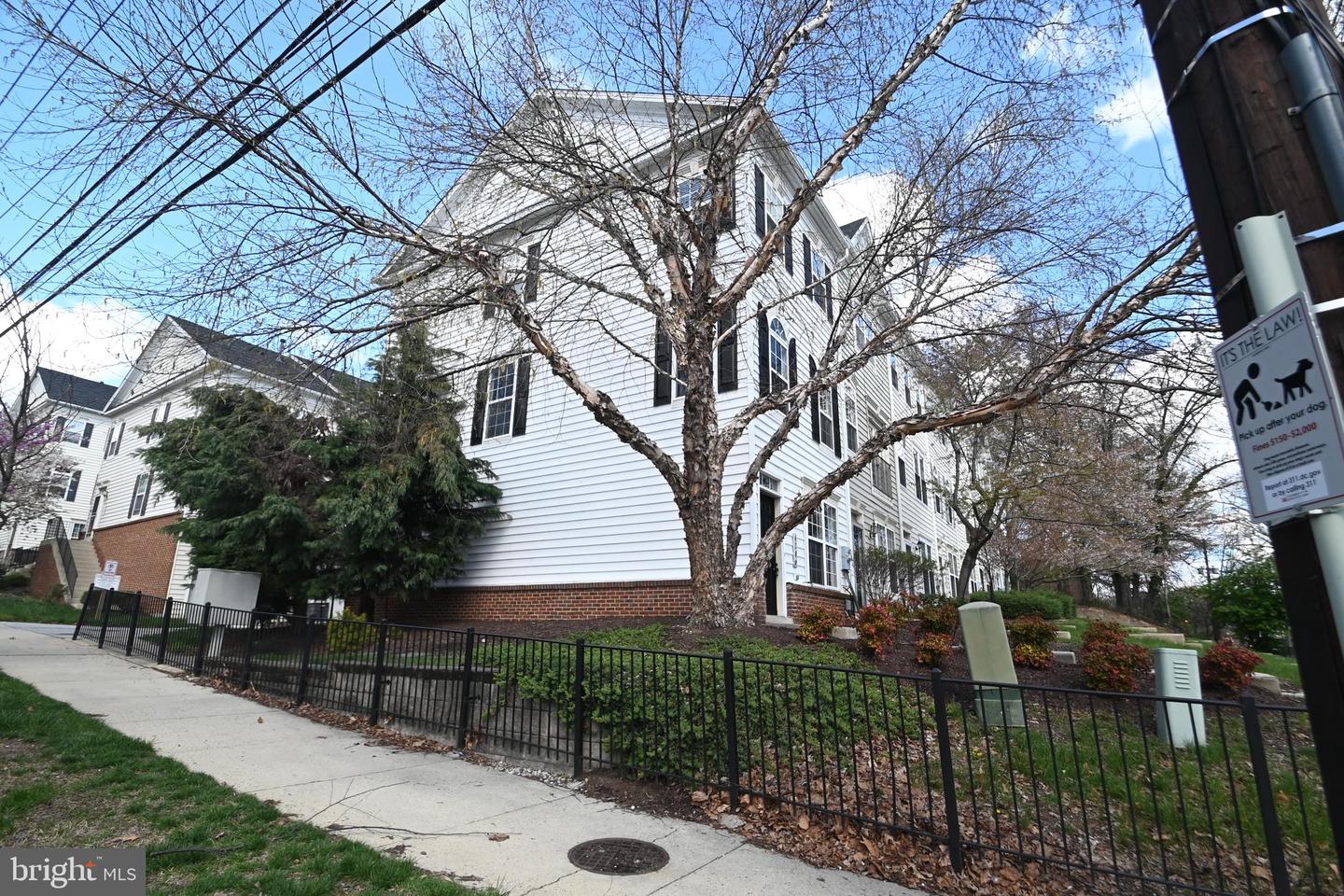 4289 S CAPITOL ST SW, WASHINGTON, District Of Columbia 20032, 3 Bedrooms Bedrooms, 5 Rooms Rooms,3 BathroomsBathrooms,Residential,For sale,4289 S CAPITOL ST SW,DCDC2216840 MLS # DCDC2216840