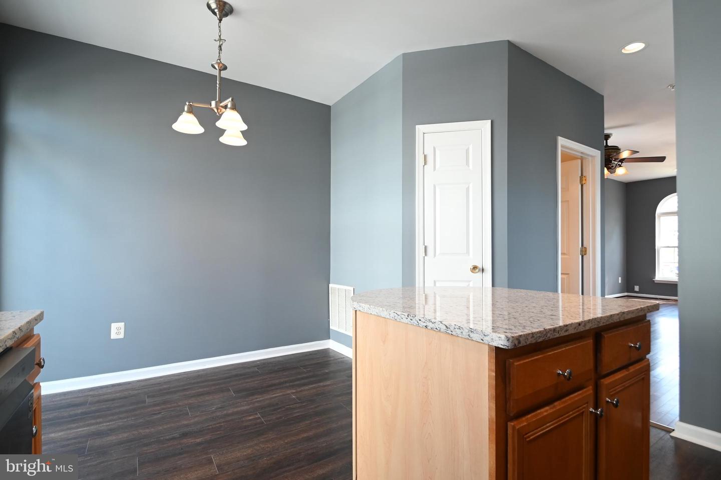 4289 S CAPITOL ST SW, WASHINGTON, District Of Columbia 20032, 3 Bedrooms Bedrooms, 5 Rooms Rooms,3 BathroomsBathrooms,Residential,For sale,4289 S CAPITOL ST SW,DCDC2216840 MLS # DCDC2216840