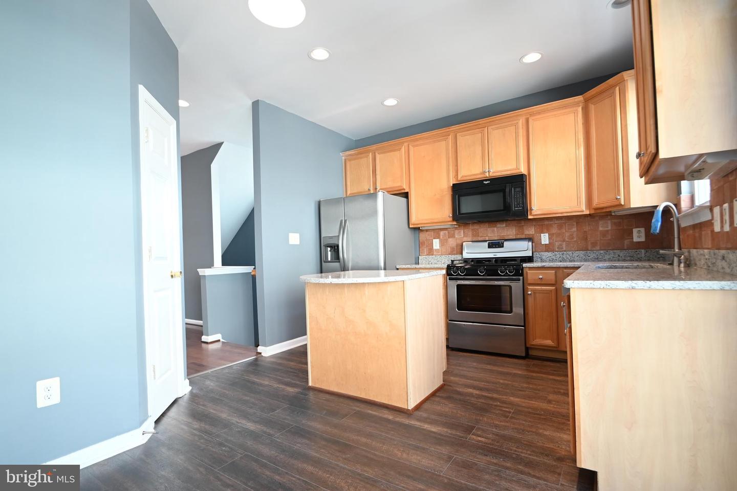 4289 S CAPITOL ST SW, WASHINGTON, District Of Columbia 20032, 3 Bedrooms Bedrooms, 5 Rooms Rooms,3 BathroomsBathrooms,Residential,For sale,4289 S CAPITOL ST SW,DCDC2216840 MLS # DCDC2216840