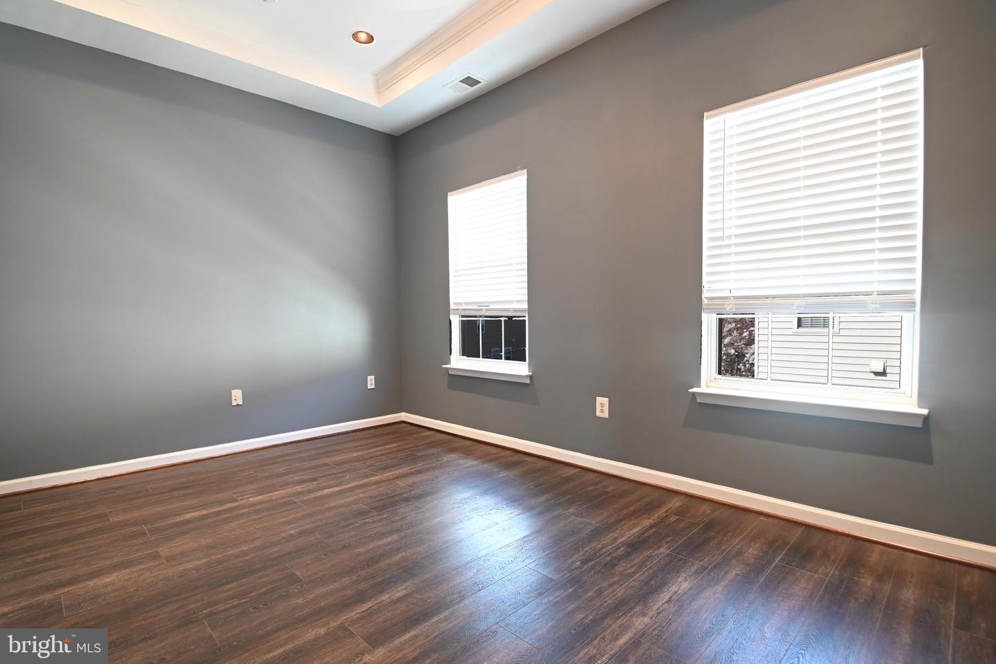 4289 S CAPITOL ST SW, WASHINGTON, District Of Columbia 20032, 3 Bedrooms Bedrooms, 5 Rooms Rooms,3 BathroomsBathrooms,Residential,For sale,4289 S CAPITOL ST SW,DCDC2216840 MLS # DCDC2216840
