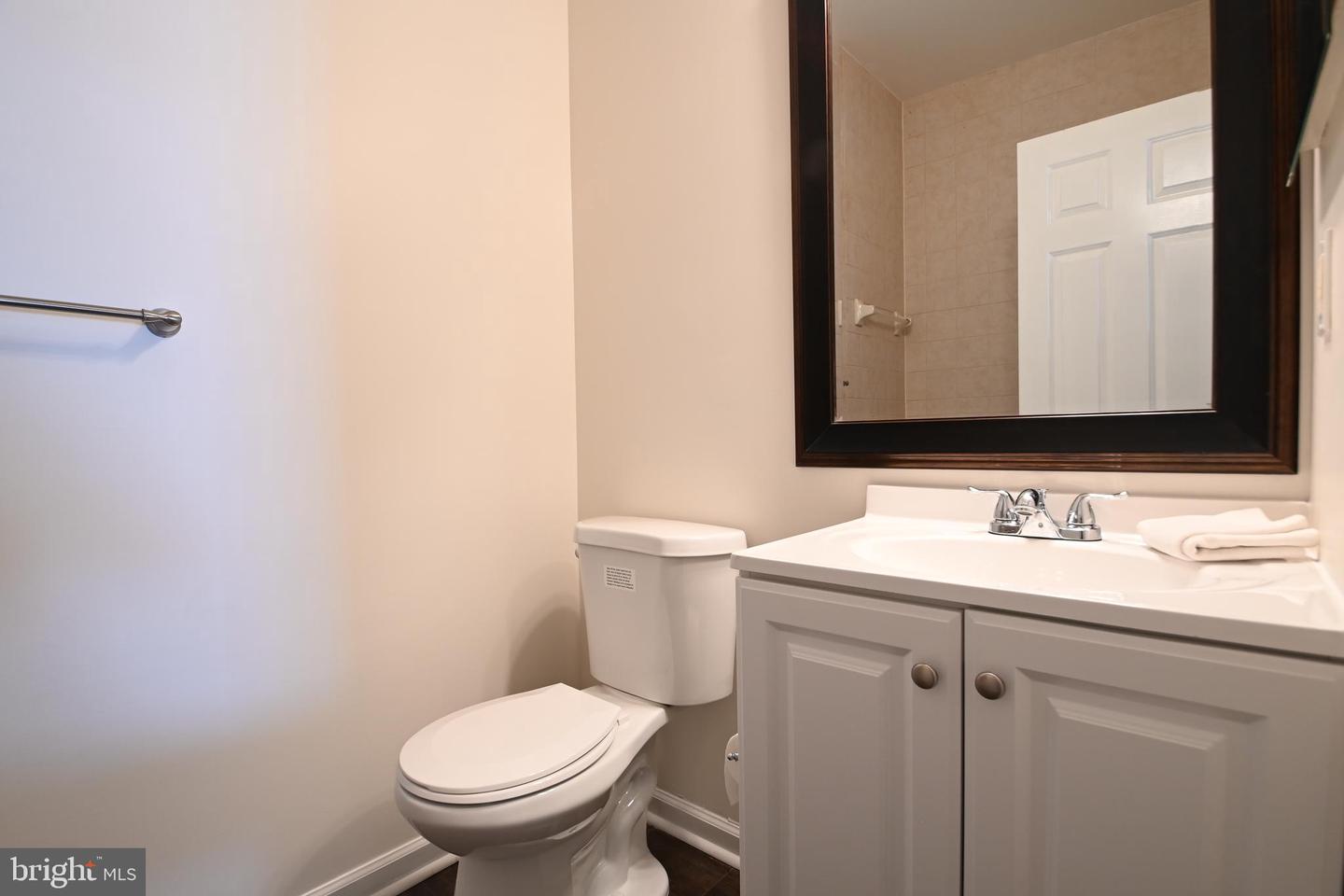 4289 S CAPITOL ST SW, WASHINGTON, District Of Columbia 20032, 3 Bedrooms Bedrooms, 5 Rooms Rooms,3 BathroomsBathrooms,Residential,For sale,4289 S CAPITOL ST SW,DCDC2216840 MLS # DCDC2216840