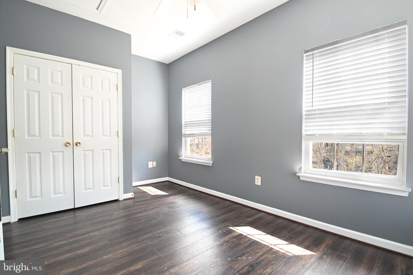 4289 S CAPITOL ST SW, WASHINGTON, District Of Columbia 20032, 3 Bedrooms Bedrooms, 5 Rooms Rooms,3 BathroomsBathrooms,Residential,For sale,4289 S CAPITOL ST SW,DCDC2216840 MLS # DCDC2216840