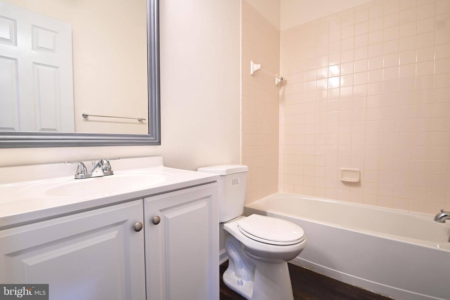 4289 S CAPITOL ST SW, WASHINGTON, District Of Columbia 20032, 3 Bedrooms Bedrooms, 5 Rooms Rooms,3 BathroomsBathrooms,Residential,For sale,4289 S CAPITOL ST SW,DCDC2216840 MLS # DCDC2216840