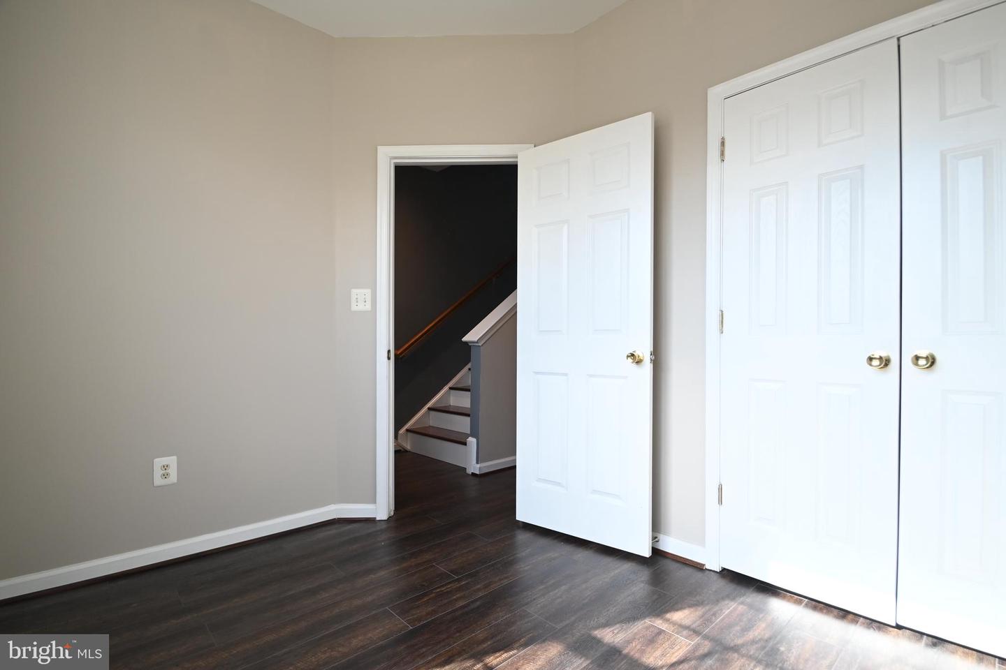 4289 S CAPITOL ST SW, WASHINGTON, District Of Columbia 20032, 3 Bedrooms Bedrooms, 5 Rooms Rooms,3 BathroomsBathrooms,Residential,For sale,4289 S CAPITOL ST SW,DCDC2216840 MLS # DCDC2216840