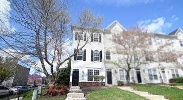 4289 S CAPITOL ST SW, WASHINGTON, District Of Columbia 20032, 3 Bedrooms Bedrooms, 5 Rooms Rooms,3 BathroomsBathrooms,Residential,For sale,4289 S CAPITOL ST SW,DCDC2216840 MLS # DCDC2216840