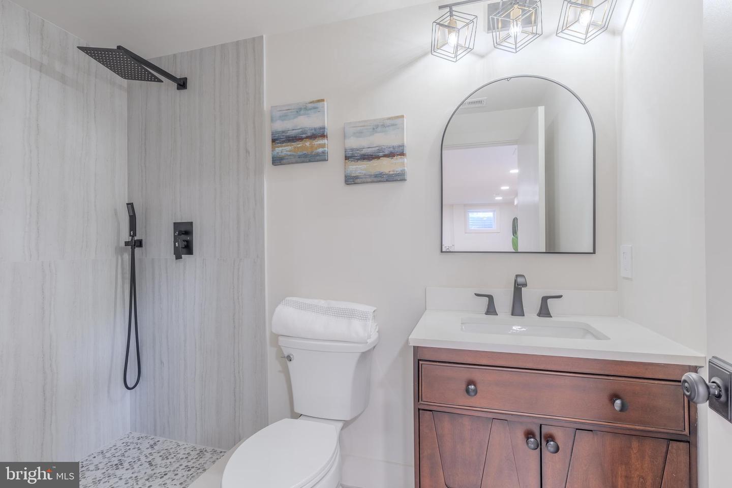 57 GARDEN DR, ALEXANDRIA, Virginia 22304, 3 Bedrooms Bedrooms, ,2 BathroomsBathrooms,Residential,For sale,57 GARDEN DR,VAAX2048960 MLS # VAAX2048960