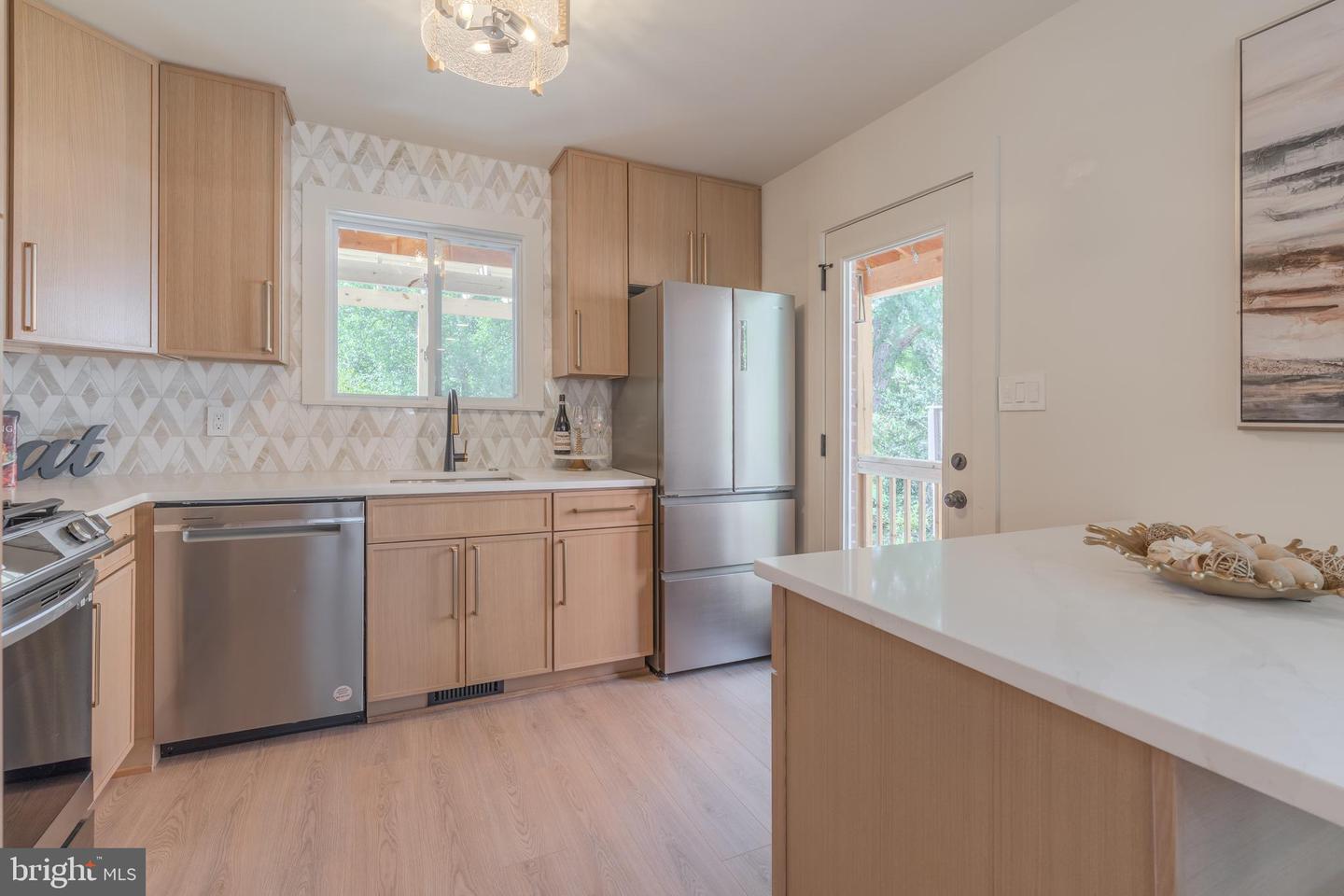 57 GARDEN DR, ALEXANDRIA, Virginia 22304, 3 Bedrooms Bedrooms, ,2 BathroomsBathrooms,Residential,For sale,57 GARDEN DR,VAAX2048960 MLS # VAAX2048960