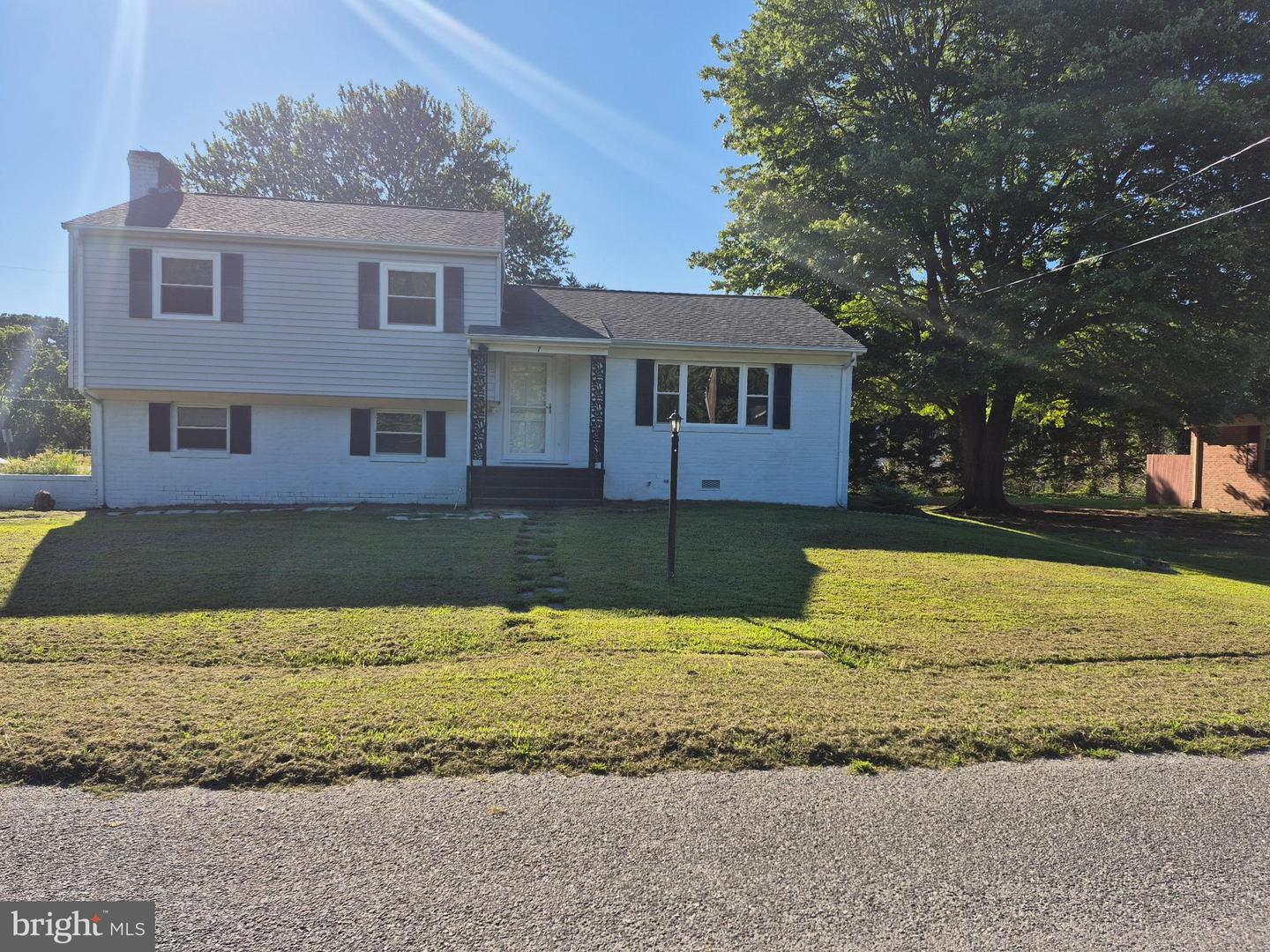 7 NORWOOD ST, KILMARNOCK, Virginia 22482, ,Residential,For sale,7 NORWOOD ST,VALV2000868 MLS # VALV2000868