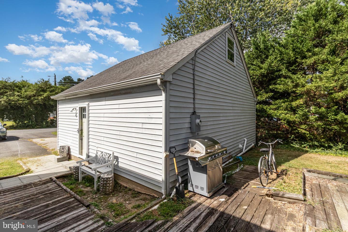 7 NORWOOD ST, KILMARNOCK, Virginia 22482, 5 Bedrooms Bedrooms, 16 Rooms Rooms,4 BathroomsBathrooms,Residential,For sale,7 NORWOOD ST,VALV2000868 MLS # VALV2000868