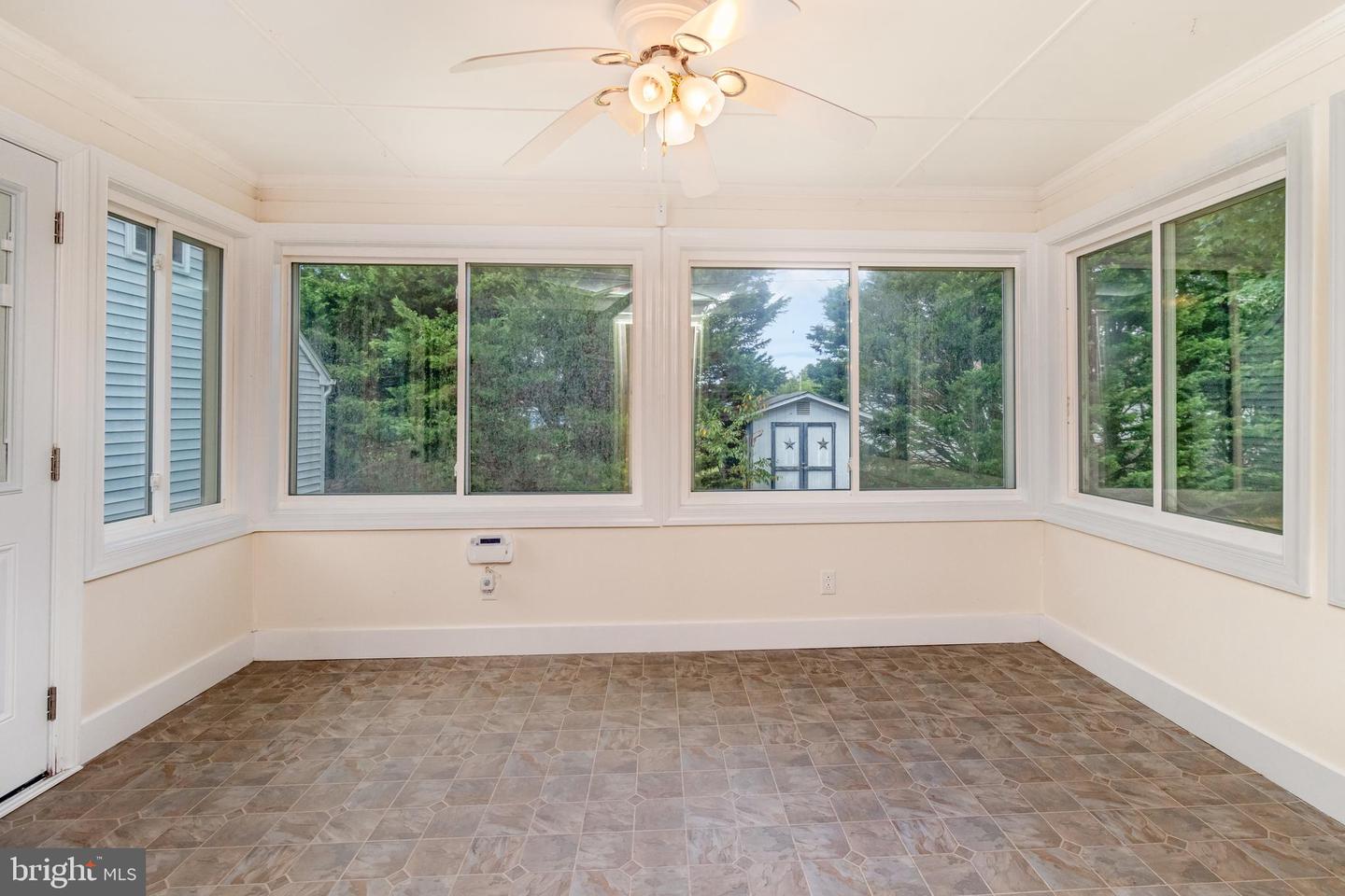 7 NORWOOD ST, KILMARNOCK, Virginia 22482, 5 Bedrooms Bedrooms, 16 Rooms Rooms,4 BathroomsBathrooms,Residential,For sale,7 NORWOOD ST,VALV2000868 MLS # VALV2000868