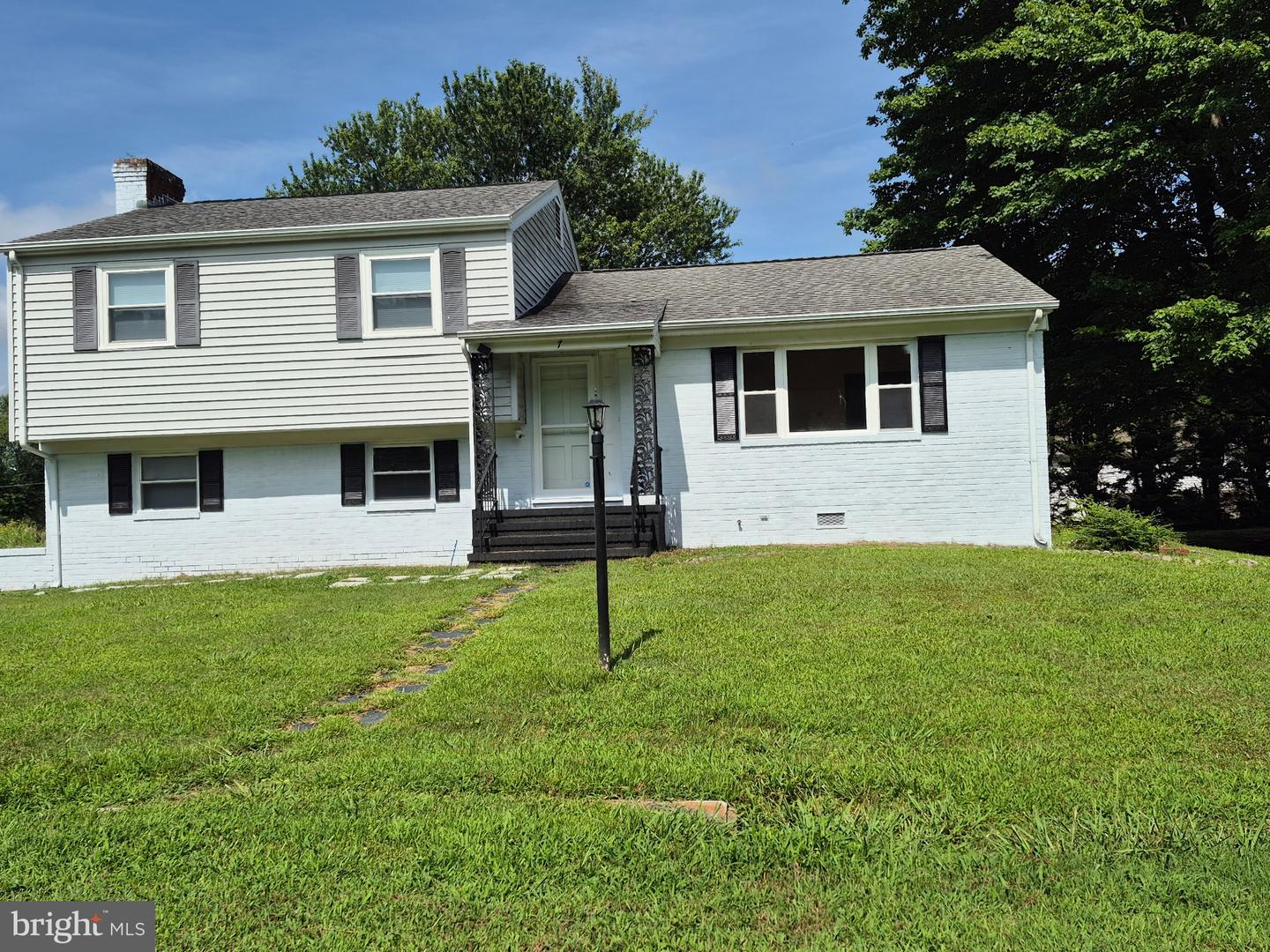 7 NORWOOD ST, KILMARNOCK, Virginia 22482, ,Residential,For sale,7 NORWOOD ST,VALV2000868 MLS # VALV2000868