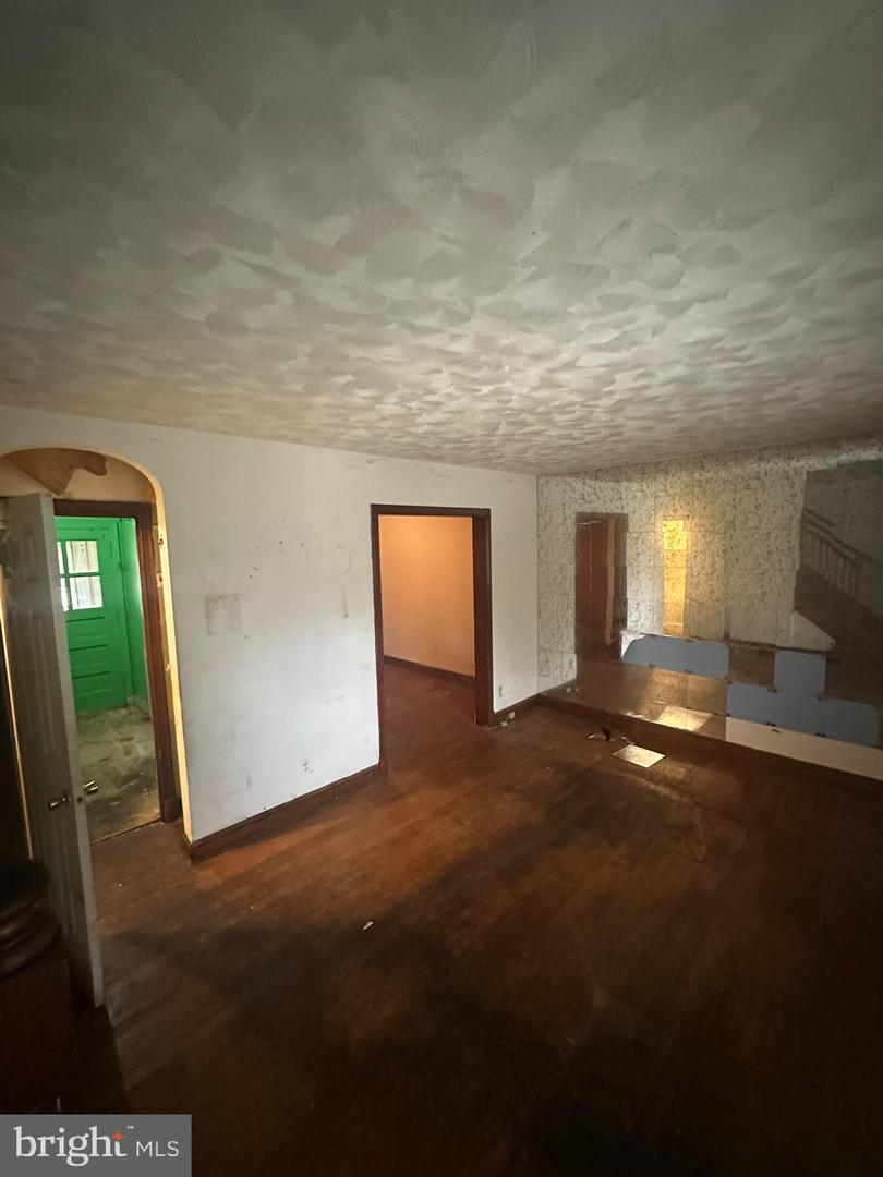 3310 12TH ST SE, WASHINGTON, District Of Columbia 20032, 3 Bedrooms Bedrooms, ,1 BathroomBathrooms,Residential,For sale,3310 12TH ST SE,DCDC2216698 MLS # DCDC2216698