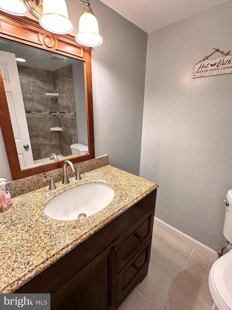 8002 CHANUTE PL #20/6, FALLS CHURCH, Virginia 22042, 2 Bedrooms Bedrooms, ,1 BathroomBathrooms,Residential,For sale,8002 CHANUTE PL #20/6,VAFX2263178 MLS # VAFX2263178