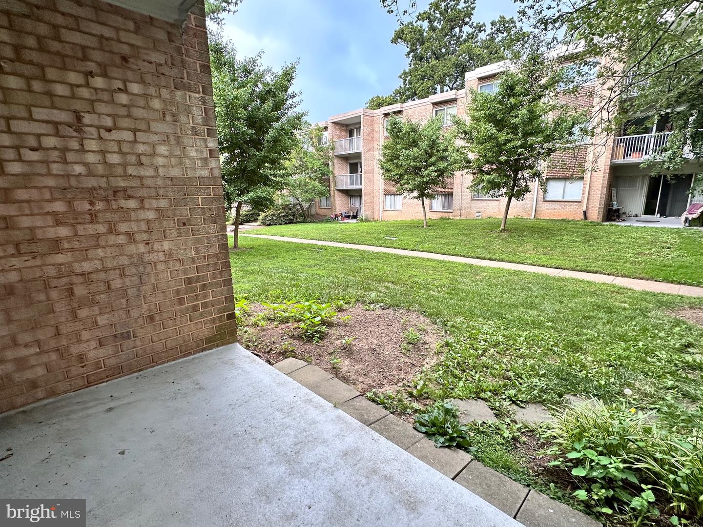 8002 CHANUTE PL #20/6, FALLS CHURCH, Virginia 22042, 2 Bedrooms Bedrooms, ,1 BathroomBathrooms,Residential,For sale,8002 CHANUTE PL #20/6,VAFX2263178 MLS # VAFX2263178