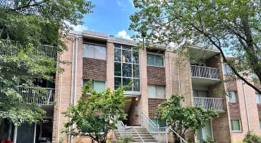 8002 CHANUTE PL #20/6, FALLS CHURCH, Virginia 22042, 2 Bedrooms Bedrooms, ,1 BathroomBathrooms,Residential,For sale,8002 CHANUTE PL #20/6,VAFX2263178 MLS # VAFX2263178
